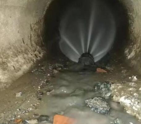 屯城镇市政管道清淤