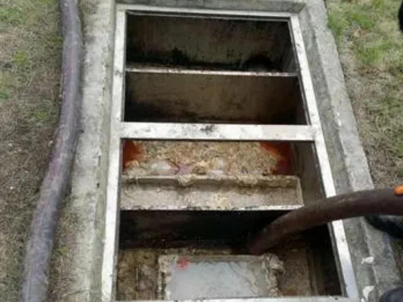 屯城镇隔油池清理